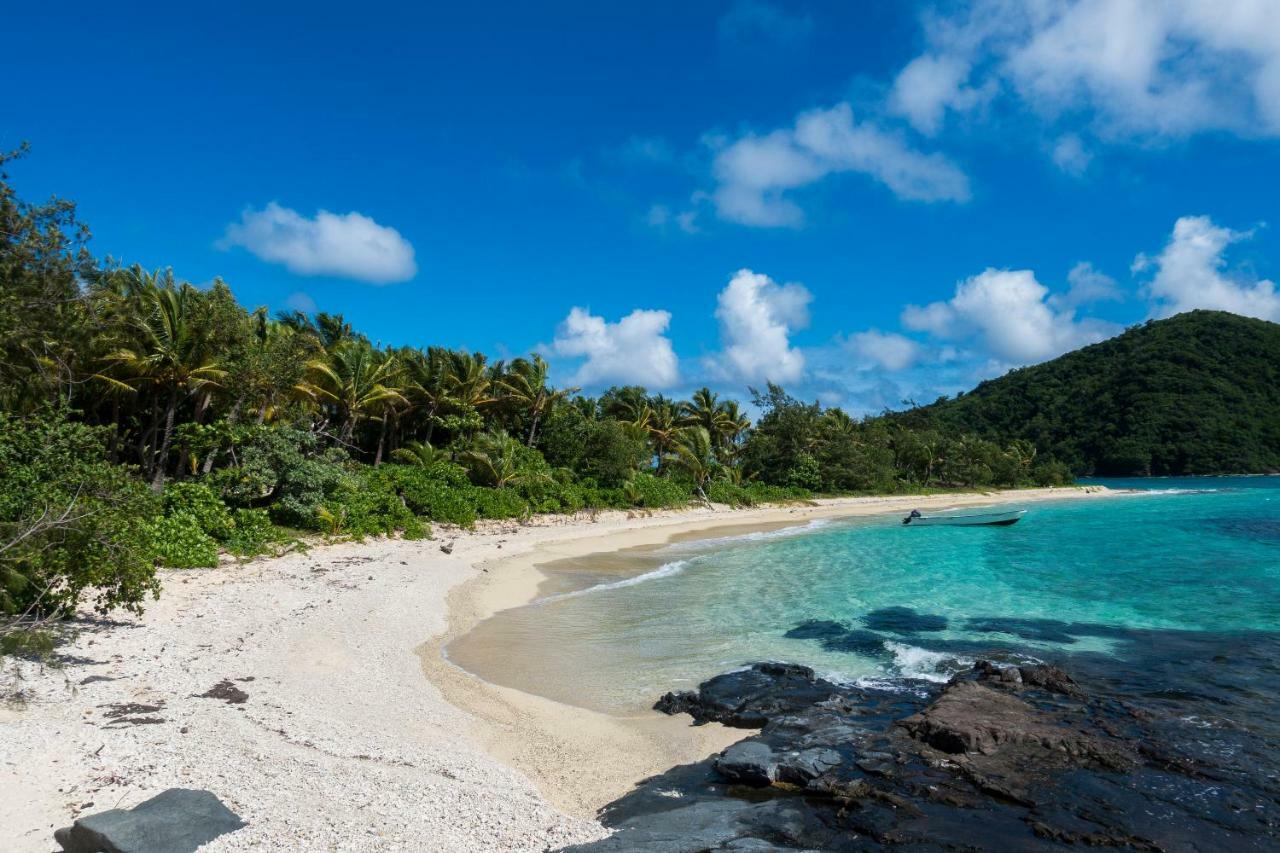 Barefoot Manta Island Resort Drawaqa Island Exterior photo